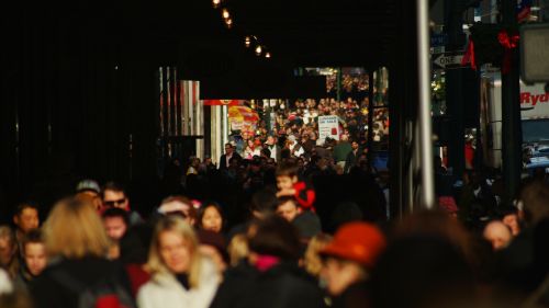 A crowded sidewalk in New York City