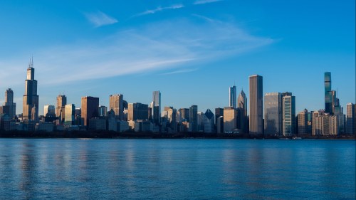 Chicago skyline by the lake