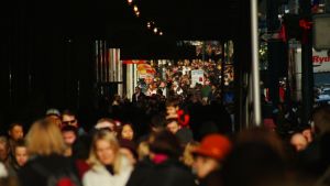 A crowded sidewalk in New York City