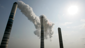 Smokestacks at a thermal power plant in Inchon, west of Seoul, February 1, 2007