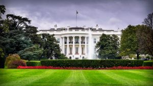 An exterior view of the US White House